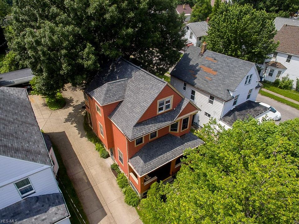 1st image of 3868 W 43rd St