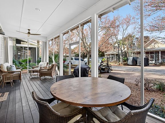 3rd image of 2467 Bungalo Ln
