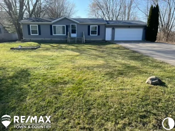 13137 Neff Rd, Clio, MI 48420