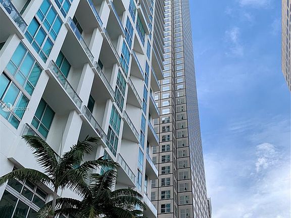 3rd image of 300 S Biscayne Blvd APT 3608