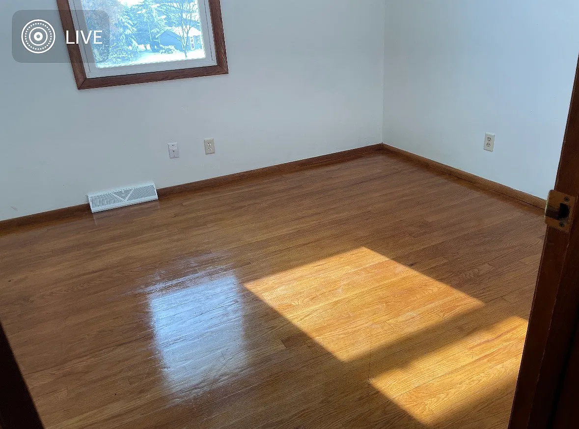 9424 W Howard Ave — Photo 1