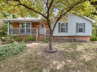 821 Luxemburg Dr, Hermitage, TN 37076