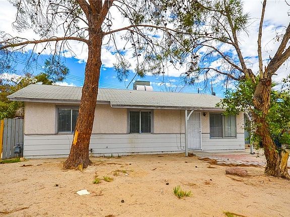 2nd image of 869 Cooper Cir