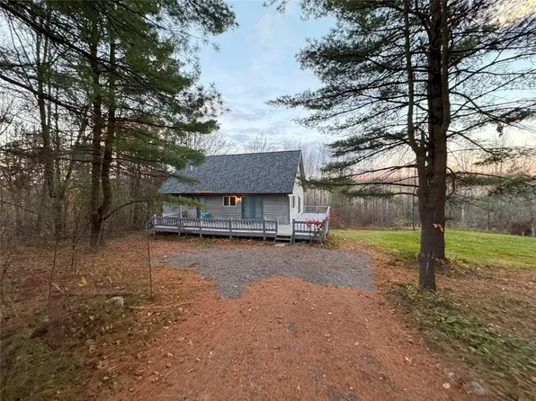 6227 Knapp Rd, Canandaigua, NY 14424