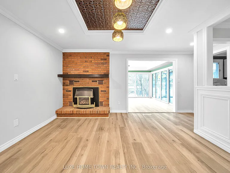 5 Centennial Dr — Photo 12