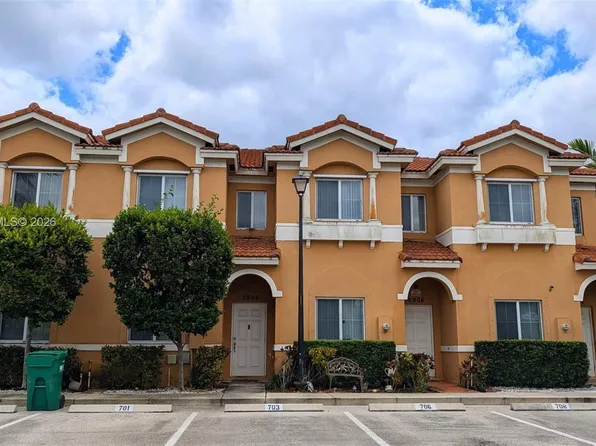 5906 Woodlands Blvd, Tamarac, FL 33319