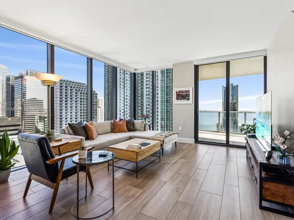 1010 Brickell Ave Unit 2401, Miami, FL 33131