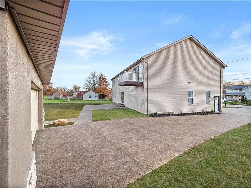 407 Center Grange Rd, Monaca, PA 15061 Zillow