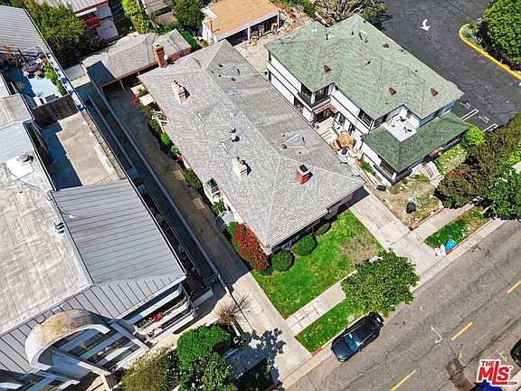 5th image of 215 S Gale Dr