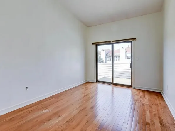 816 Topsail Lane image 4 of 43