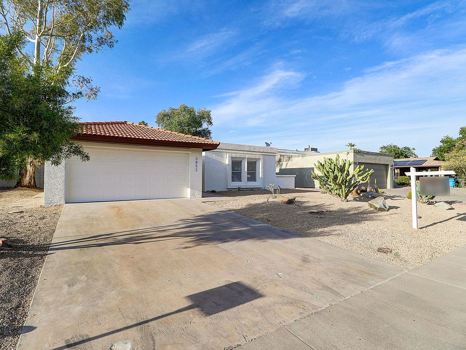 1st image of 3852 E Dahlia Dr