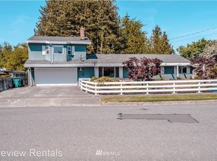 2029 E Viewmont Dr, Mount Vernon, WA 98273