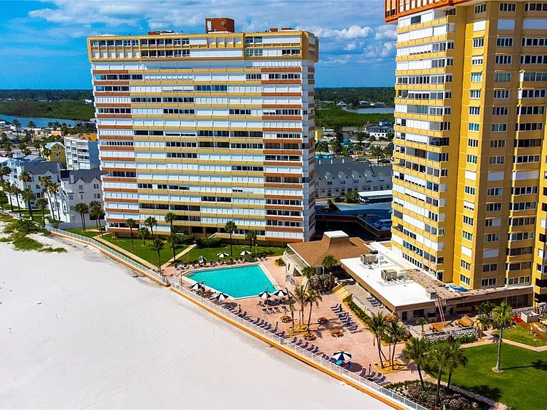 17900 Gulf Blvd #11C — Photo 60