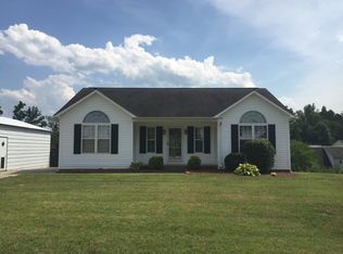 15 Deerfield Ct, Thomasville, NC 27360