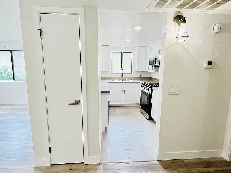 4720 S Slauson Ave #1 — Photo 4