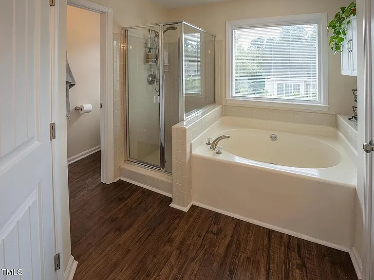 4312 Dyer Ct — Photo 13