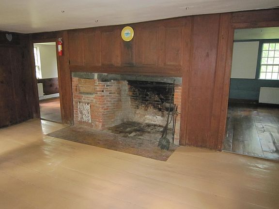 Working fireplace