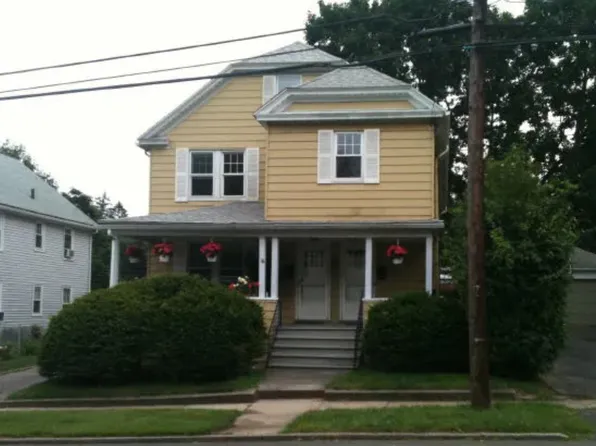 1097 Hillside Ave, Stratford, CT 06614