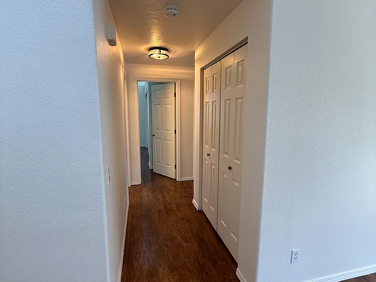 521 SW Forest Grove Dr — Photo 14