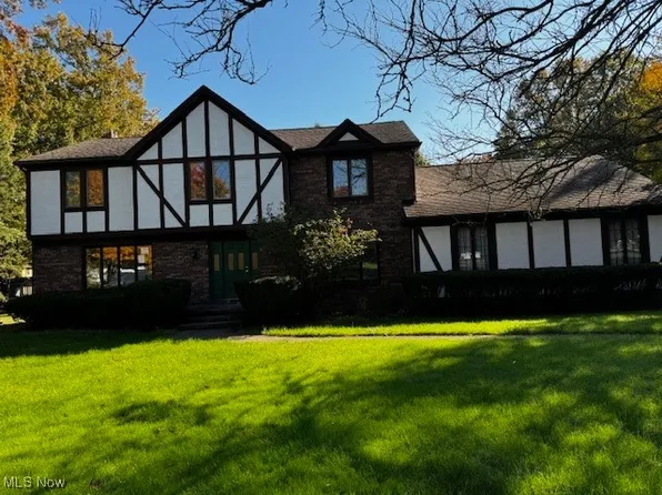 6055 Tippecanoe Rd, Canfield, OH 44406