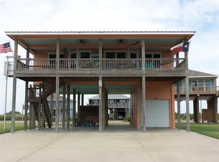 4409 Whaler Ln, Pt Bolivar, TX 77650