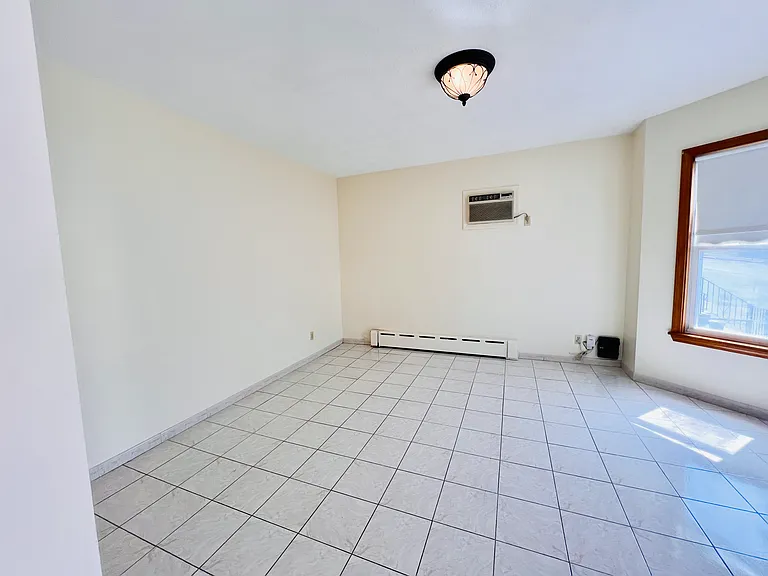34 Medford St #34 — Photo 6