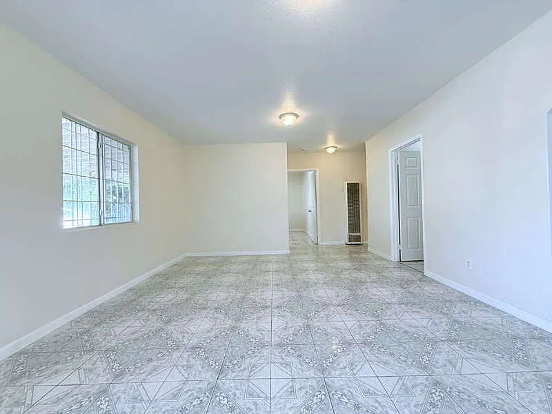 Building Photo - 8462 Zamora Ave