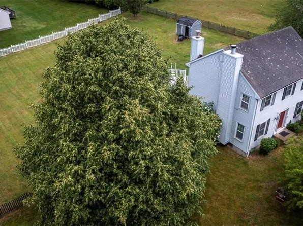 108 Baldwin Drive, Middletown, CT 06457