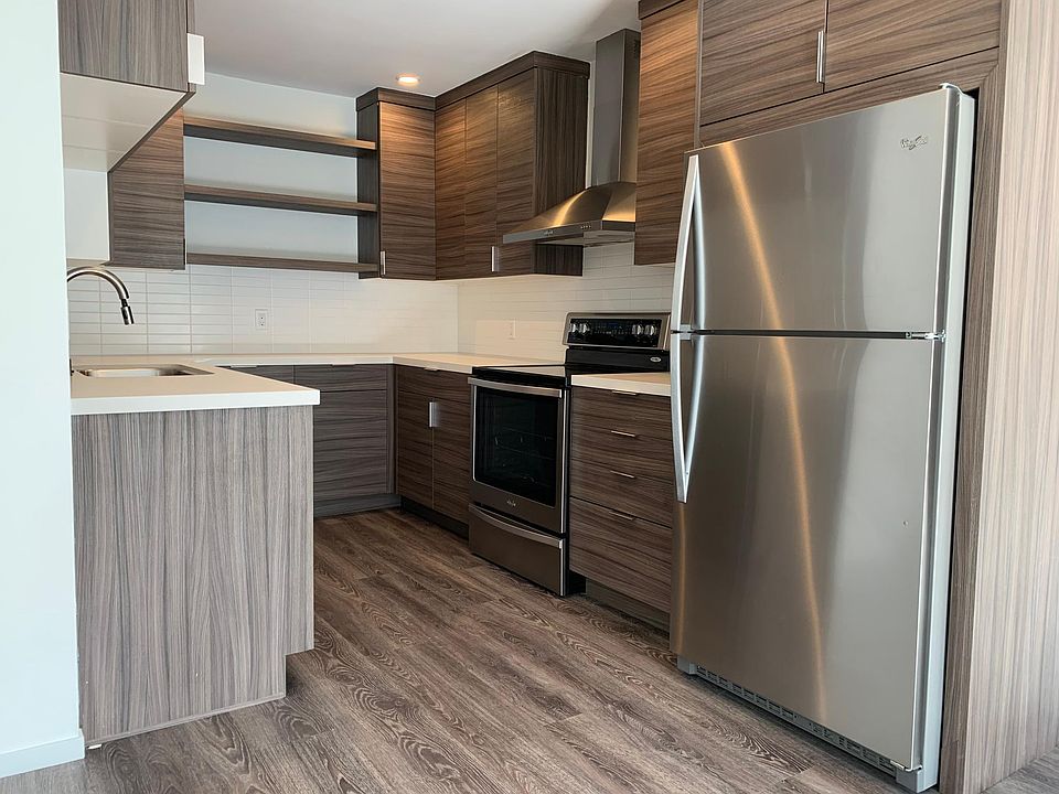 1st image of 2640 Greenwich St APT 305