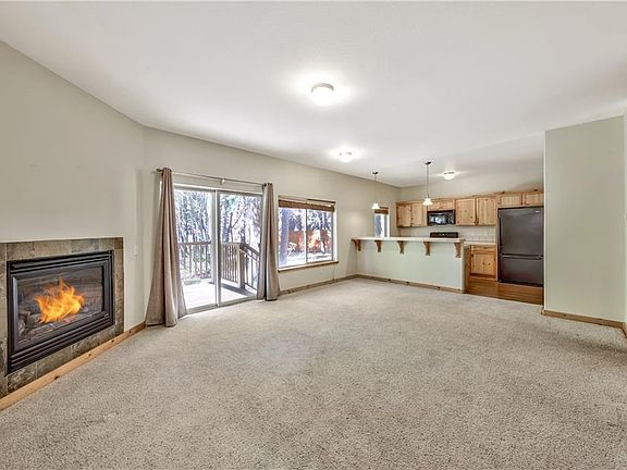5th image of 910 Southwood Blvd Unit 4