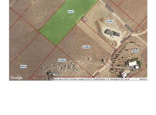 5111 Saddle Pl, Weldon, CA 93283