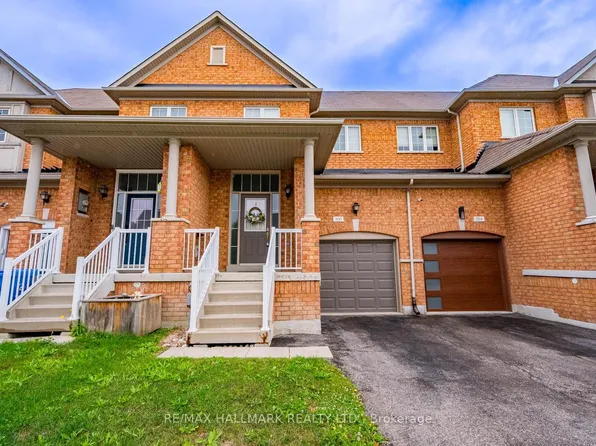 206 Lageer Dr, Whitchurch Stouffville, ON L4A 0X1