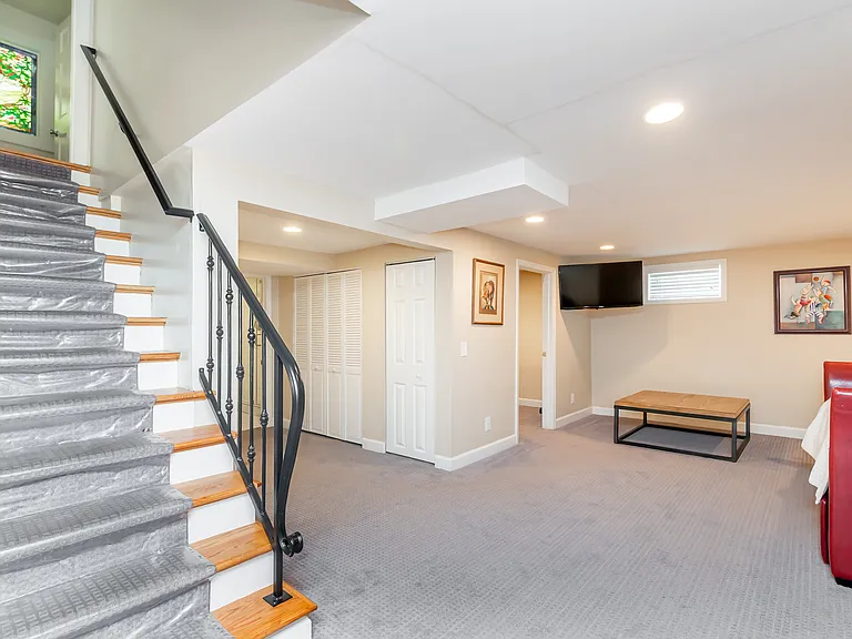 2223 Strathmoor Blvd #FURNISHED — Photo 27