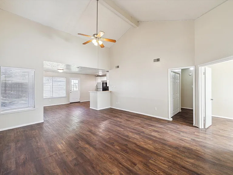 23902 Silversmith Ln — Photo 5