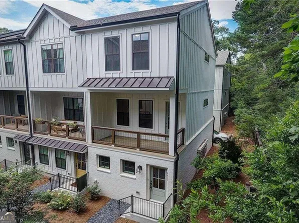 4472 Dalston Dr NE, Atlanta, GA 30342