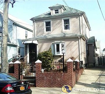 1st image of 10965 202nd St