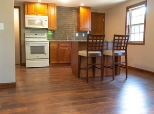 307 S Spruce St APT A, Washington, IL 61571