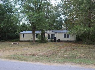 305 Smith Rd, Carrier Mills, IL 62917