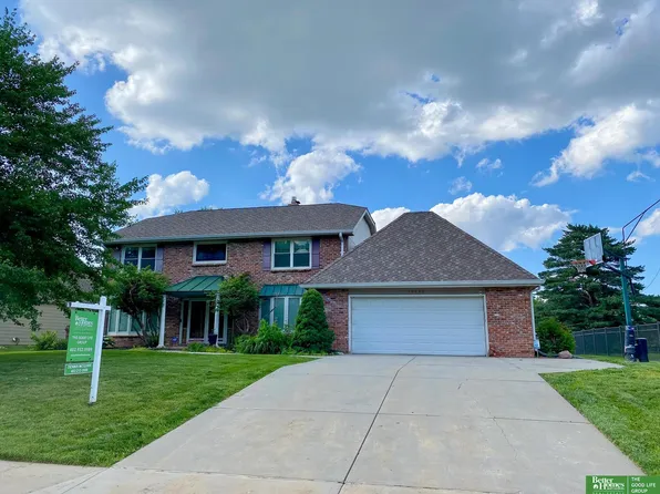 12530 Burt St, Omaha, NE 68154