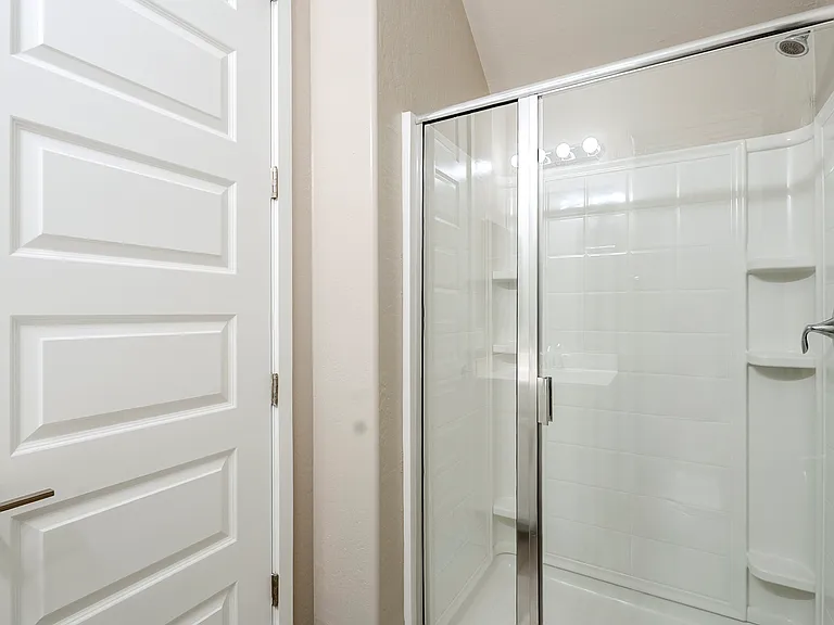 7050 W Carter Dr — Photo 3