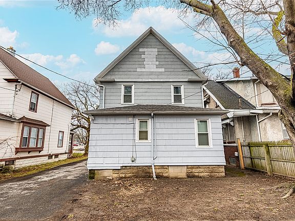 4th image of 1214 Portland Ave