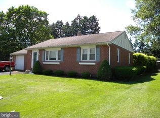 405 Mountain Rd, Dillsburg, PA 17019