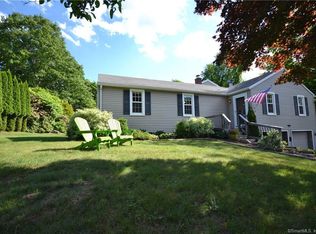 33 Woodland Dr, Durham, CT 06422
