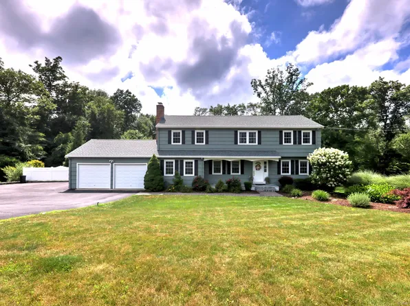 11 Bull Frog Lane, Trumbull, CT 06611