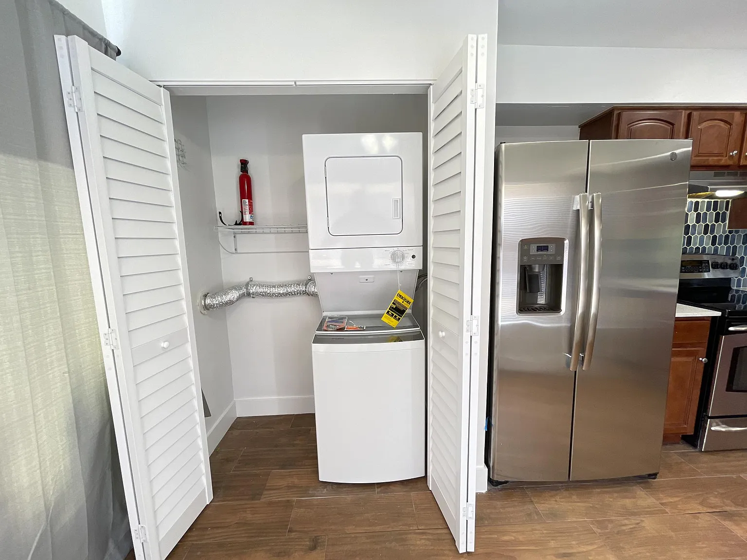 2 bed, 1471 sqft, $2,700 — Photo 4