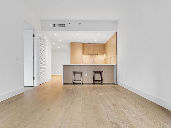 2nd image of 10 Nevins St APT 12L