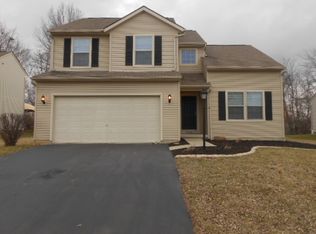 636 Brighton St, Pickerington, OH 43147