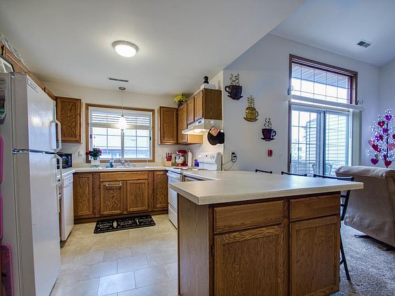 3rd image of 2051 S 102nd St