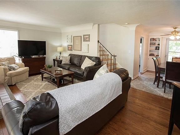 4th image of 1170 Fernwood Dr