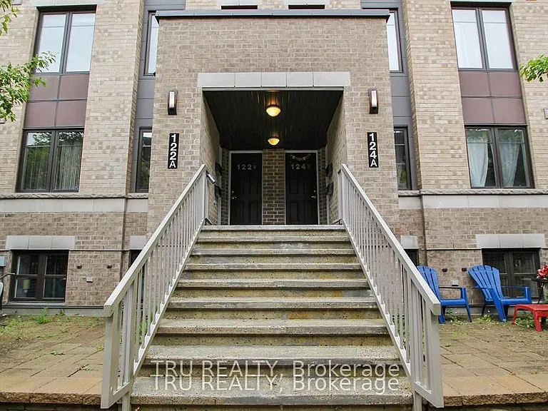 122 Lindenshade Dr #19 — Photo 2